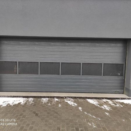 Apartament Pileckiego Nowy Dwor Mazowiecki Modlin Airport Esterno foto