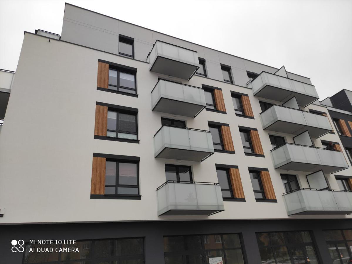Apartament Pileckiego Nowy Dwor Mazowiecki Modlin Airport Esterno foto